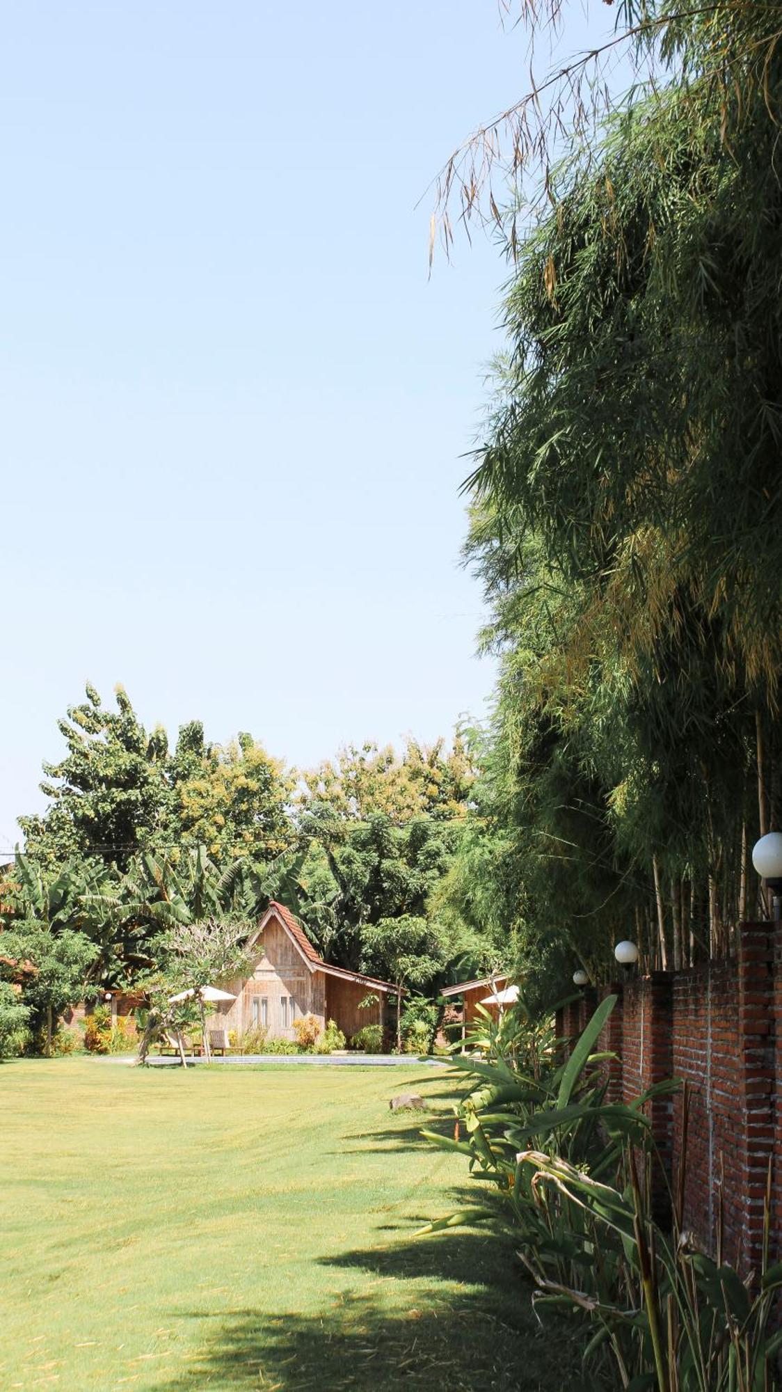 Ijen Estate Resort And Villa Banyuwangi  Exterior photo