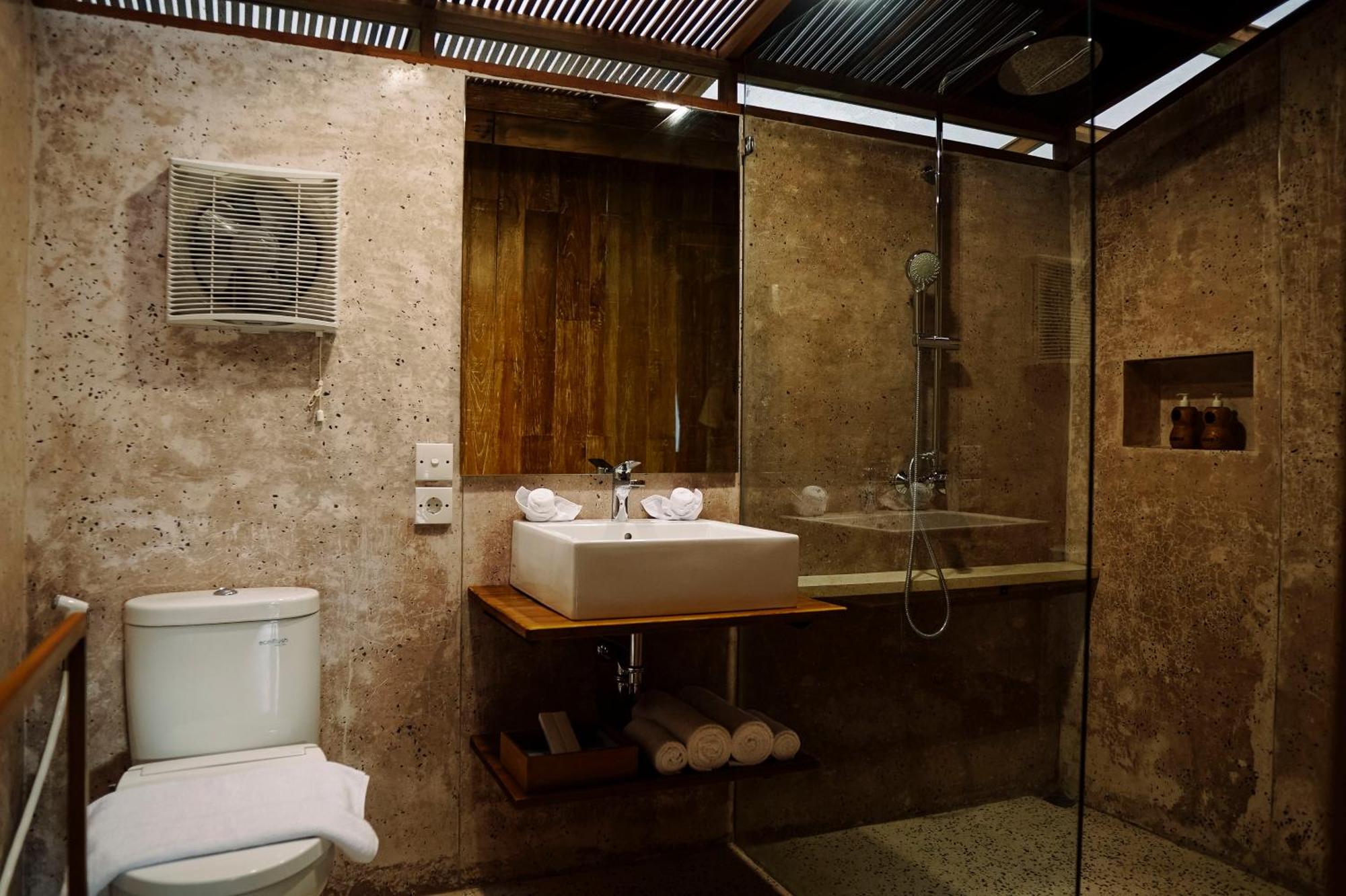 Ijen Estate Resort And Villa Banyuwangi  Exterior photo